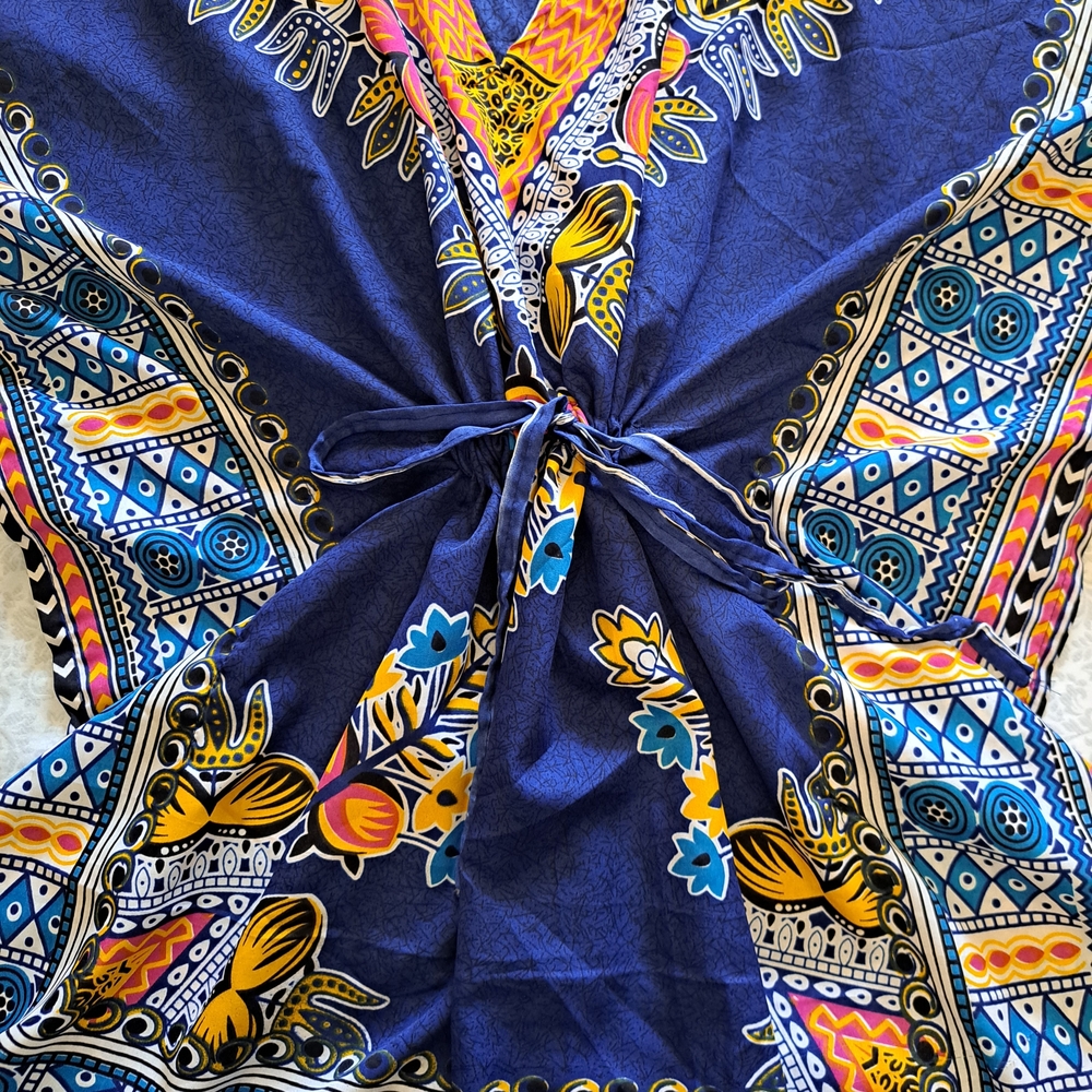 Moda Navy and Multicolor Patterned Tunic - Picture 4 of 8